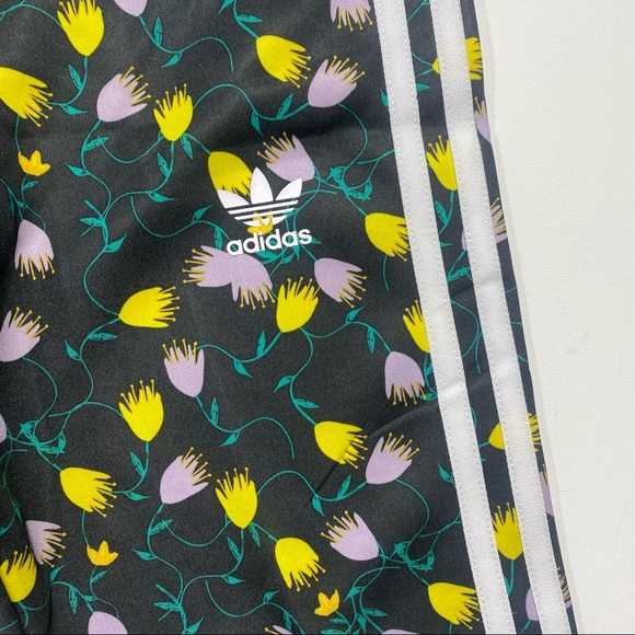 Adidas Originals AOP Multi Colored Floral Cycling Woman’s Shorts Tights NWT XS - Picture 7 of 15